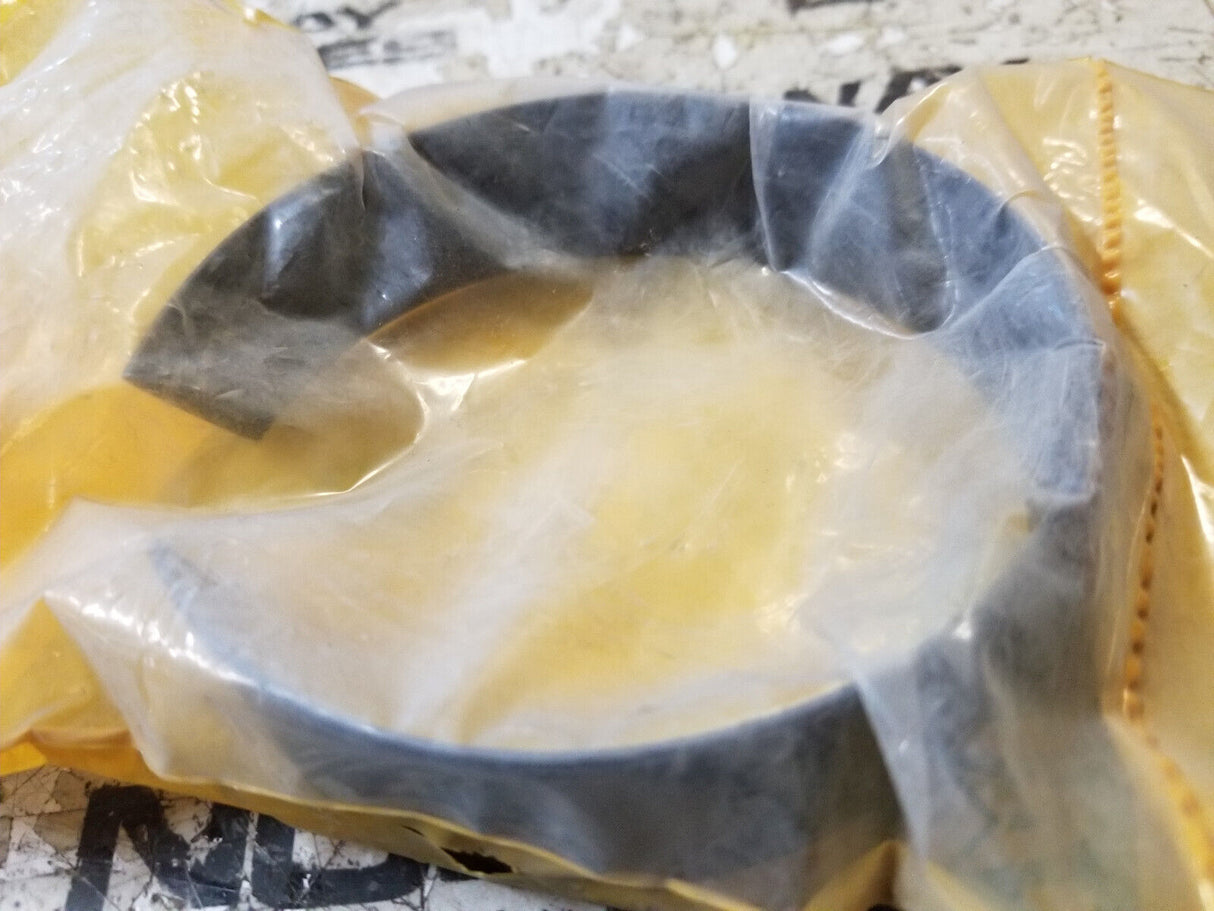 8C-5245: 91.90mm Internal Diameter Plastic Ring