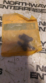 CATERPILLAR 5P-6900 1 BAG OF 4 BOLTS