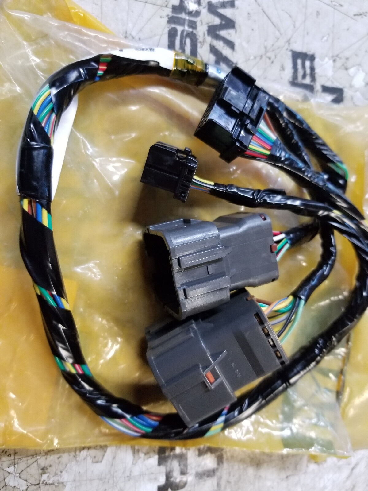363-9495 Genuine OEM CATERPILLAR  Air Conditioner Wiring Harness