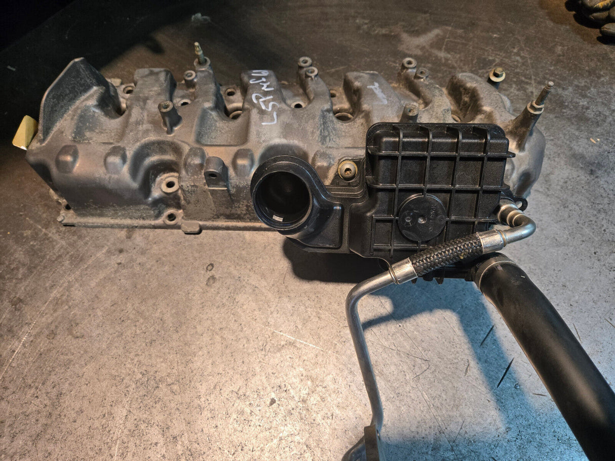 12677065 6.6L DURAMAX L5P LH DRIVERS SIDE Engine Upper Valve Cover  2019-2023