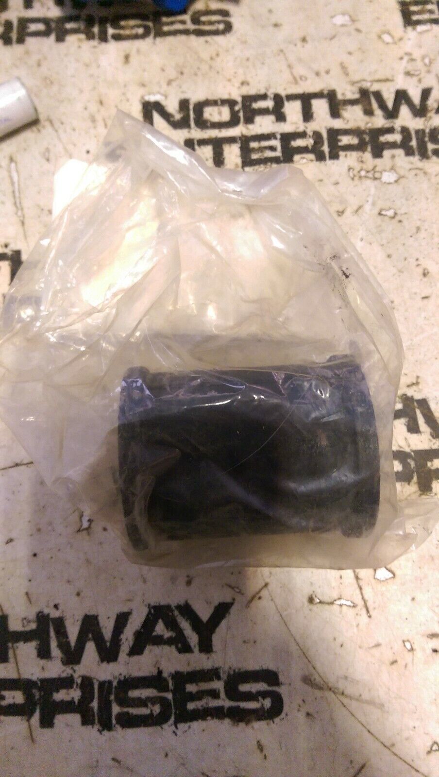CATERPILLAR 5P-8112: GROMMET