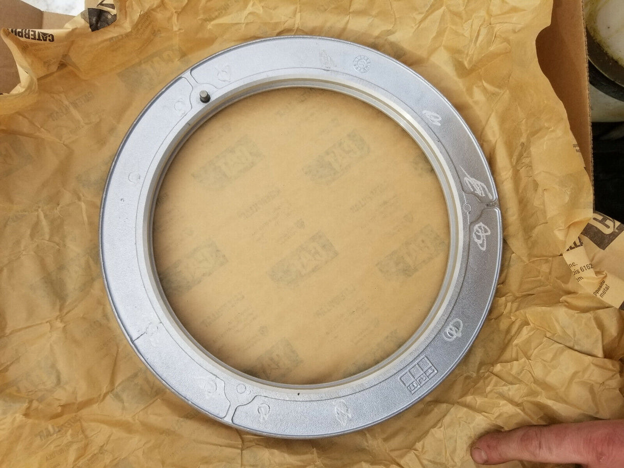8X-7026 CATERPILLAR RETAINER