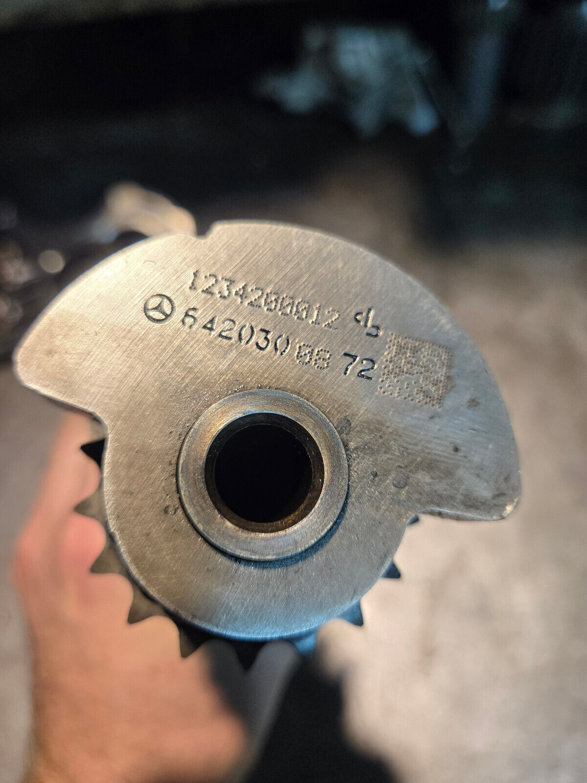 Compensating shaft for Mercedes Benz Vito 3.0 CDI OM642.890 642.890 6420300872