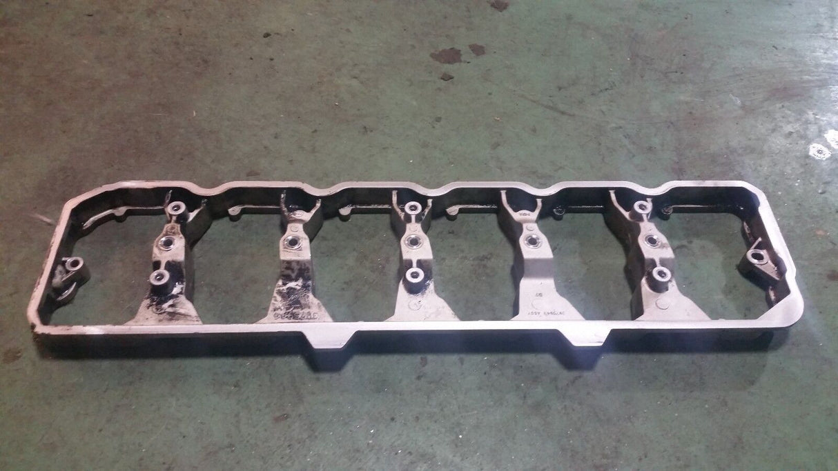 Dodge Ram Cummins 5.9 6.7 Used Rocker Housing Valve Cover Spacer 3975943 3975944