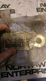 CATERPILLAR 9S-8009: PLUG LOT OF 2 PLUGS
