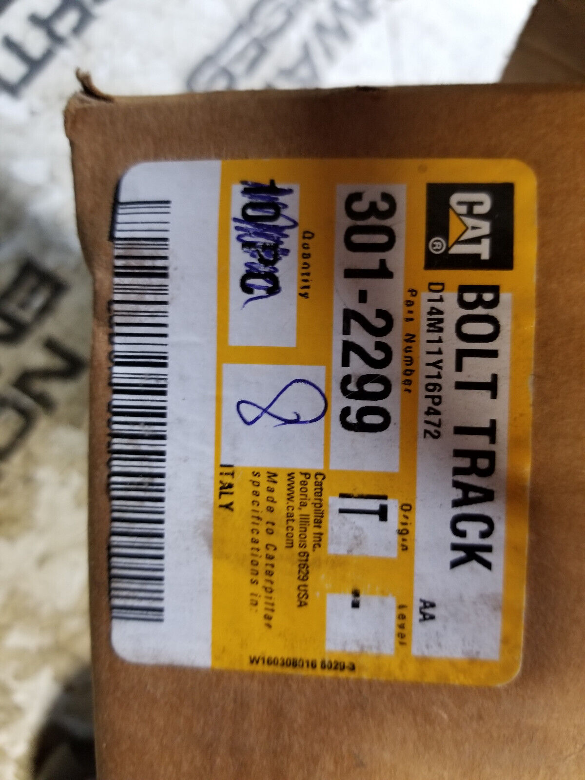 LOT OF 8 BOLTS - Caterpillar CAT 301-2299 8 BOLTS 3012299