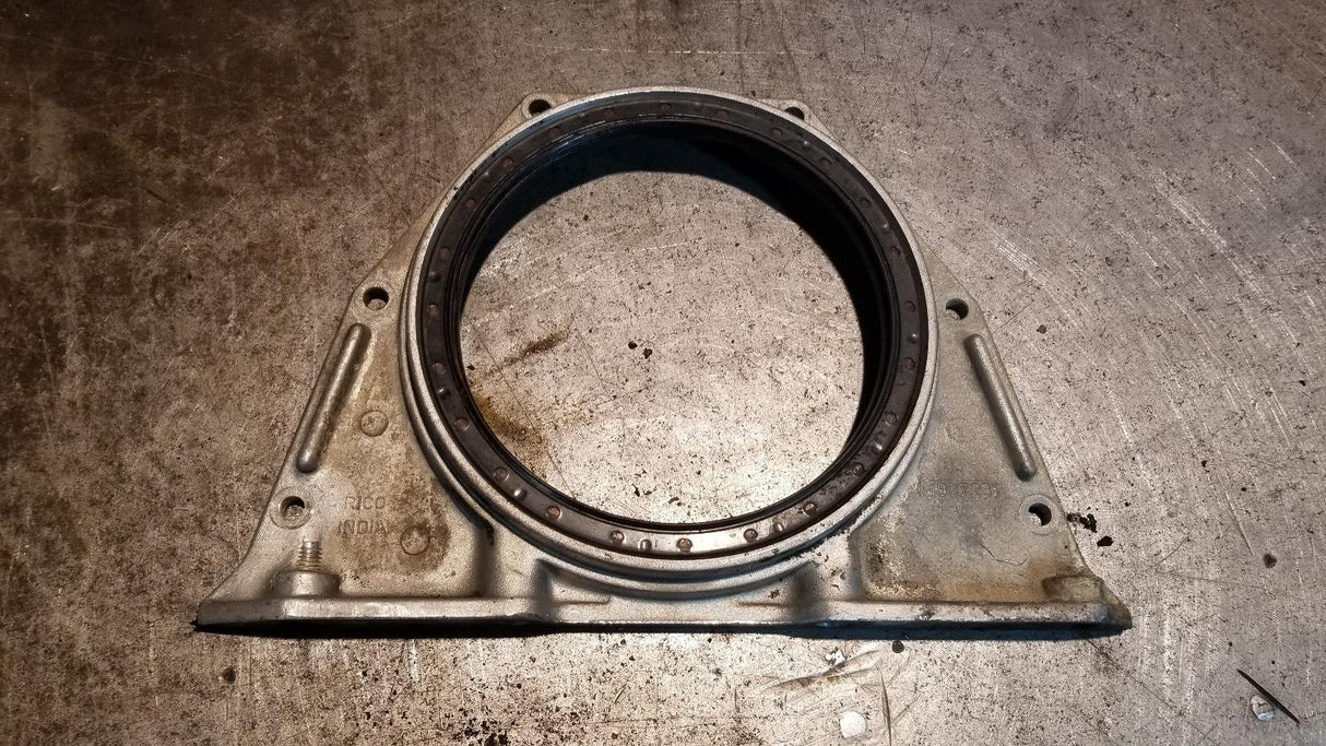 6.7l cummins rear main seal retainer 4937231