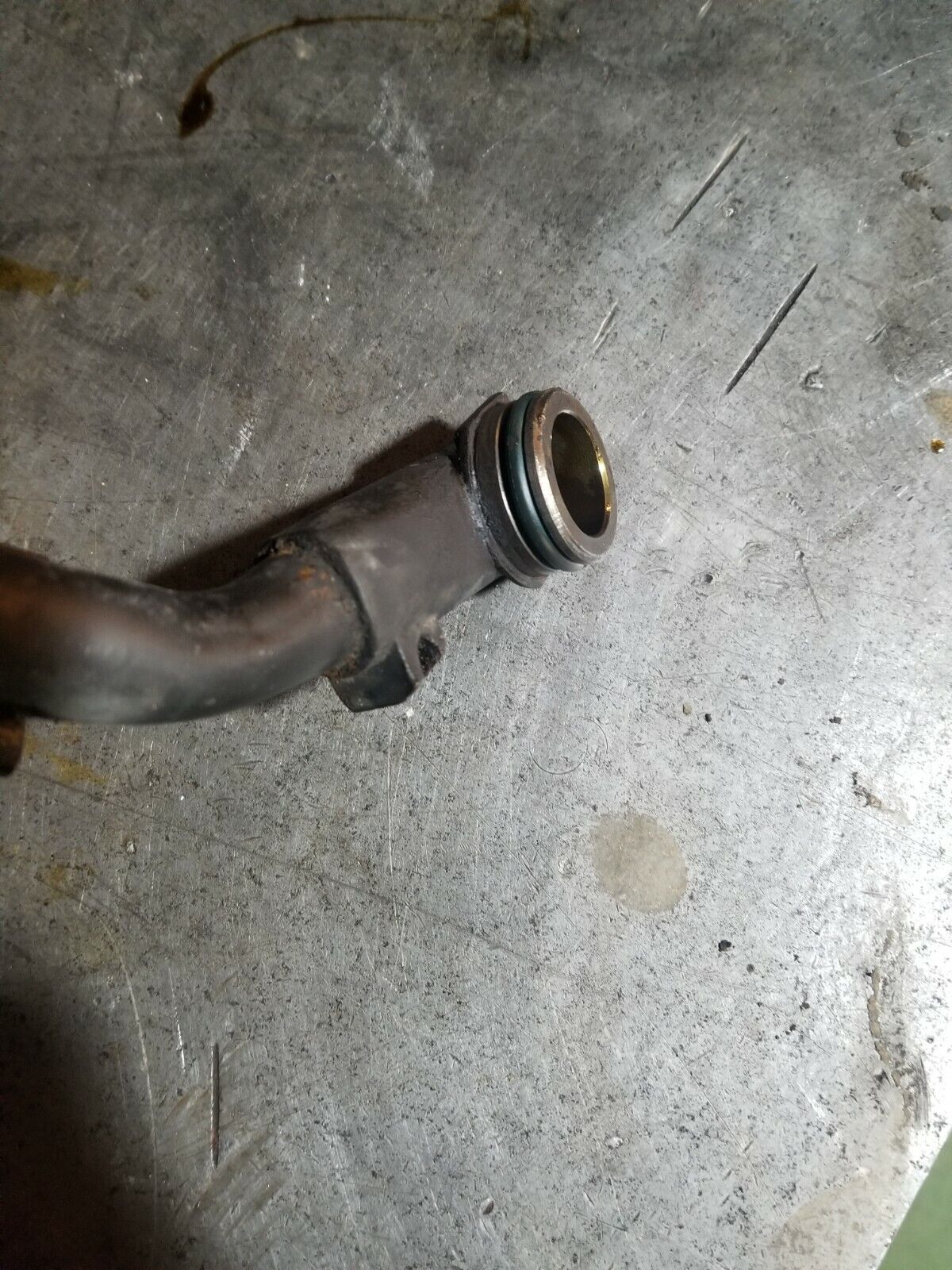 08-10 6.4L OEM High Pressure Turbo Oil Drain Tube  8C3Z-9T516-B