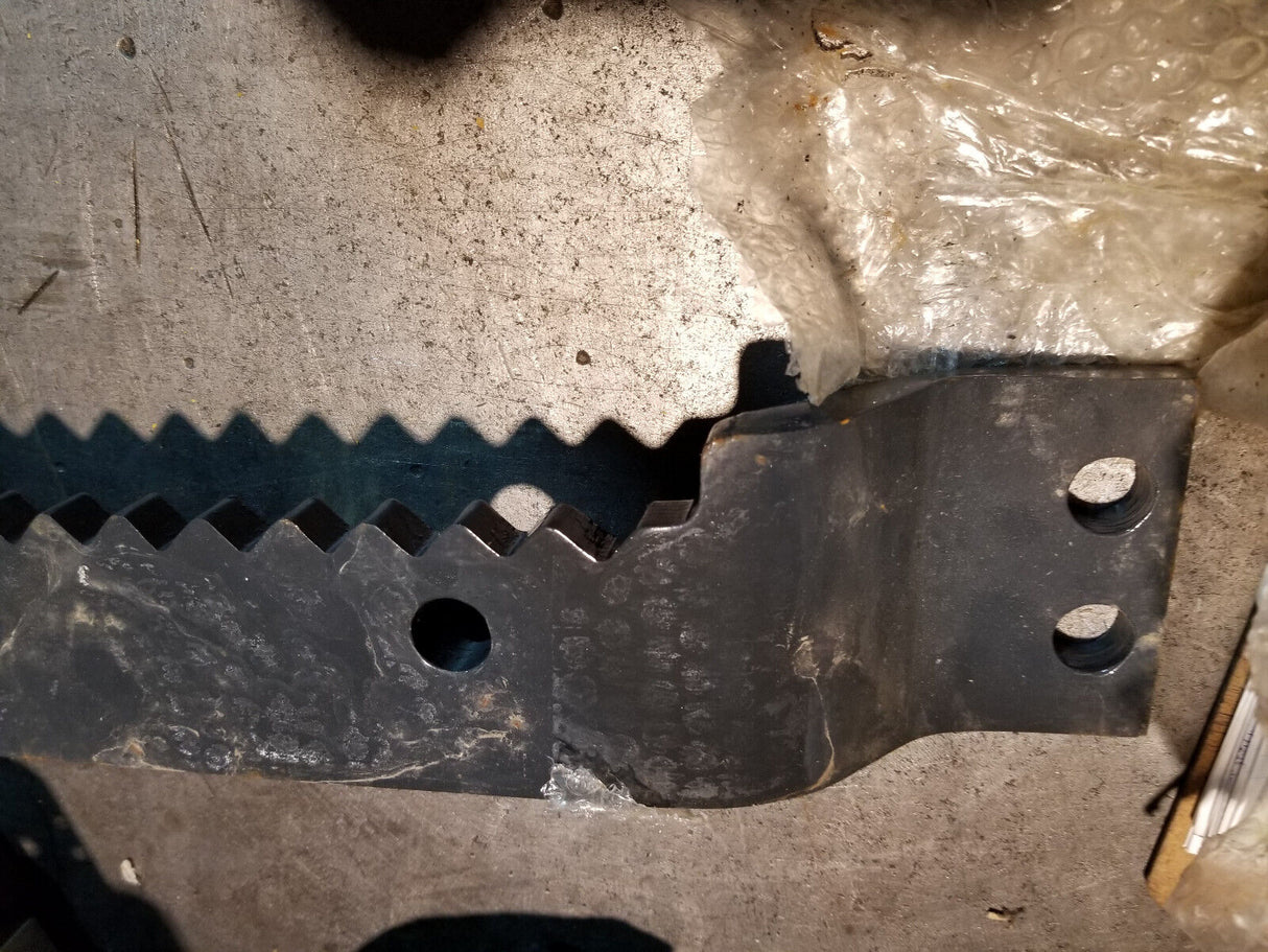 KOMATSU 208-30-75710 STEP BRACKET