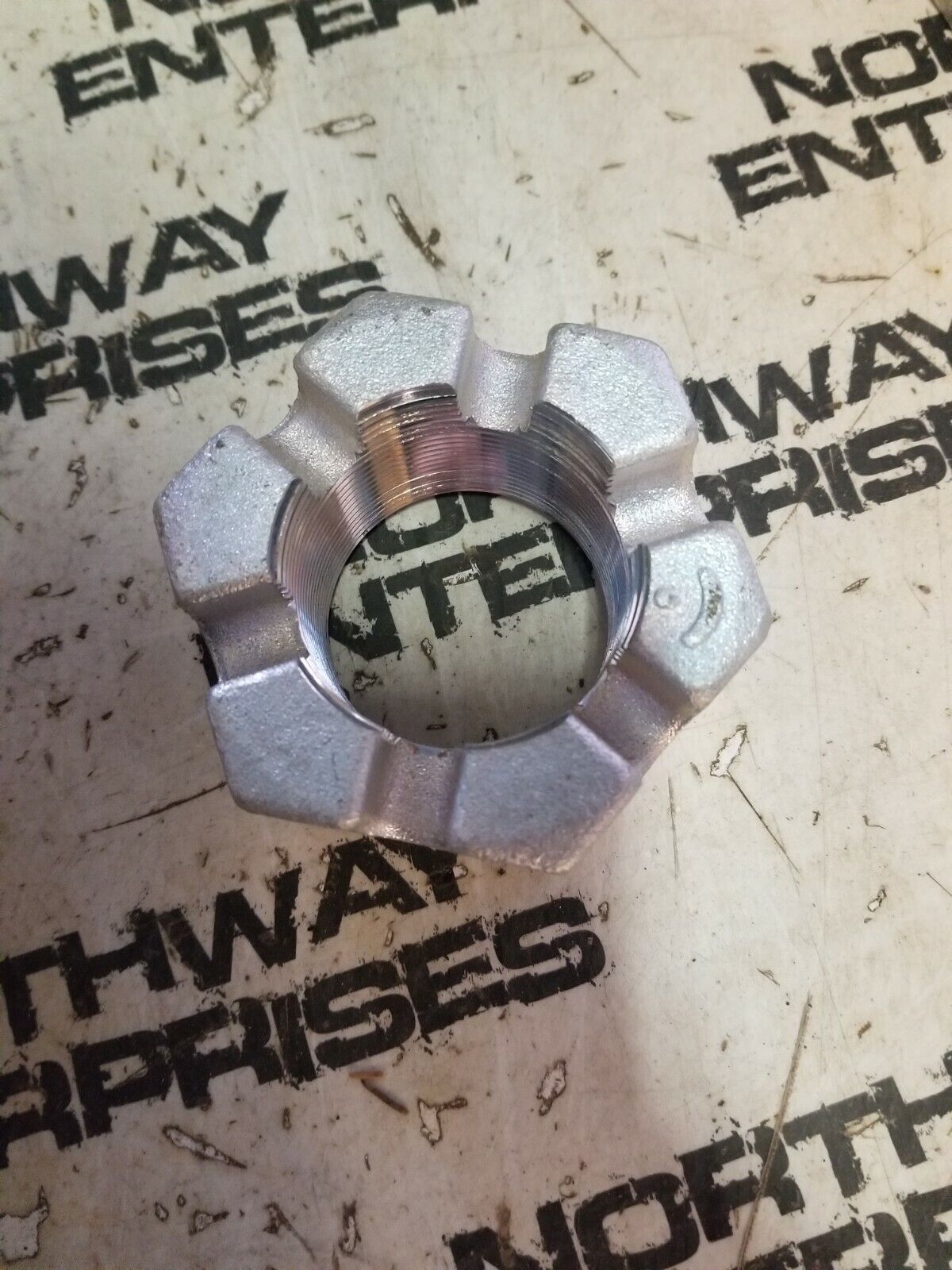 5F-3715 CATERPILLAR NUT 2''-12 Hex Slotted Nut 5F3715