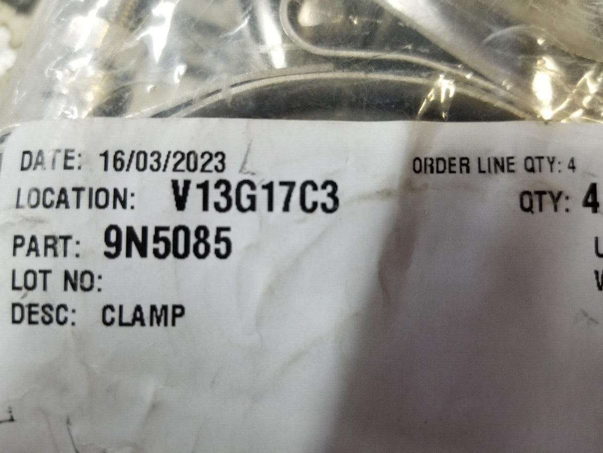 LOT OF 4PC 9N-5085 CAT 80.80mm Minimum Internal Diameter Band V Clamp