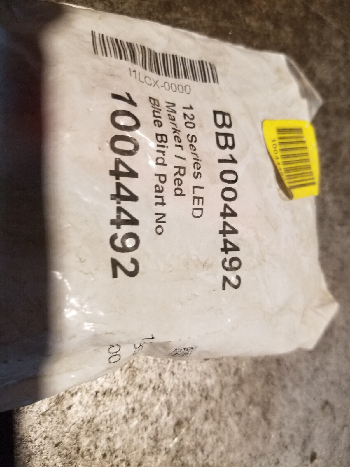 NEW 10044492 LIGHT,CL,MKR,RED,LED W/PIGTAIL CONNECTOR