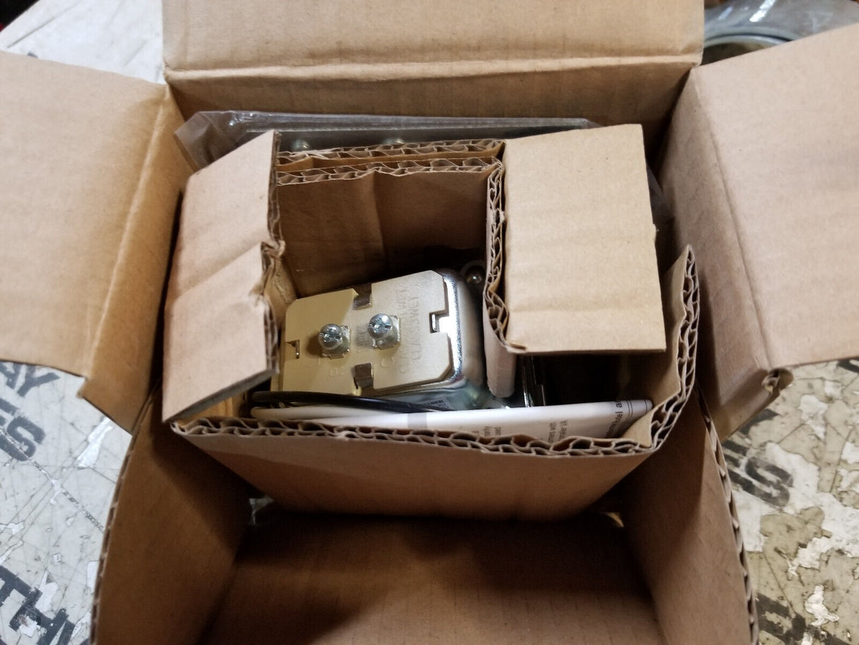HONEYWELL AT72D 1725 AT72D1725 TRANSFORMER