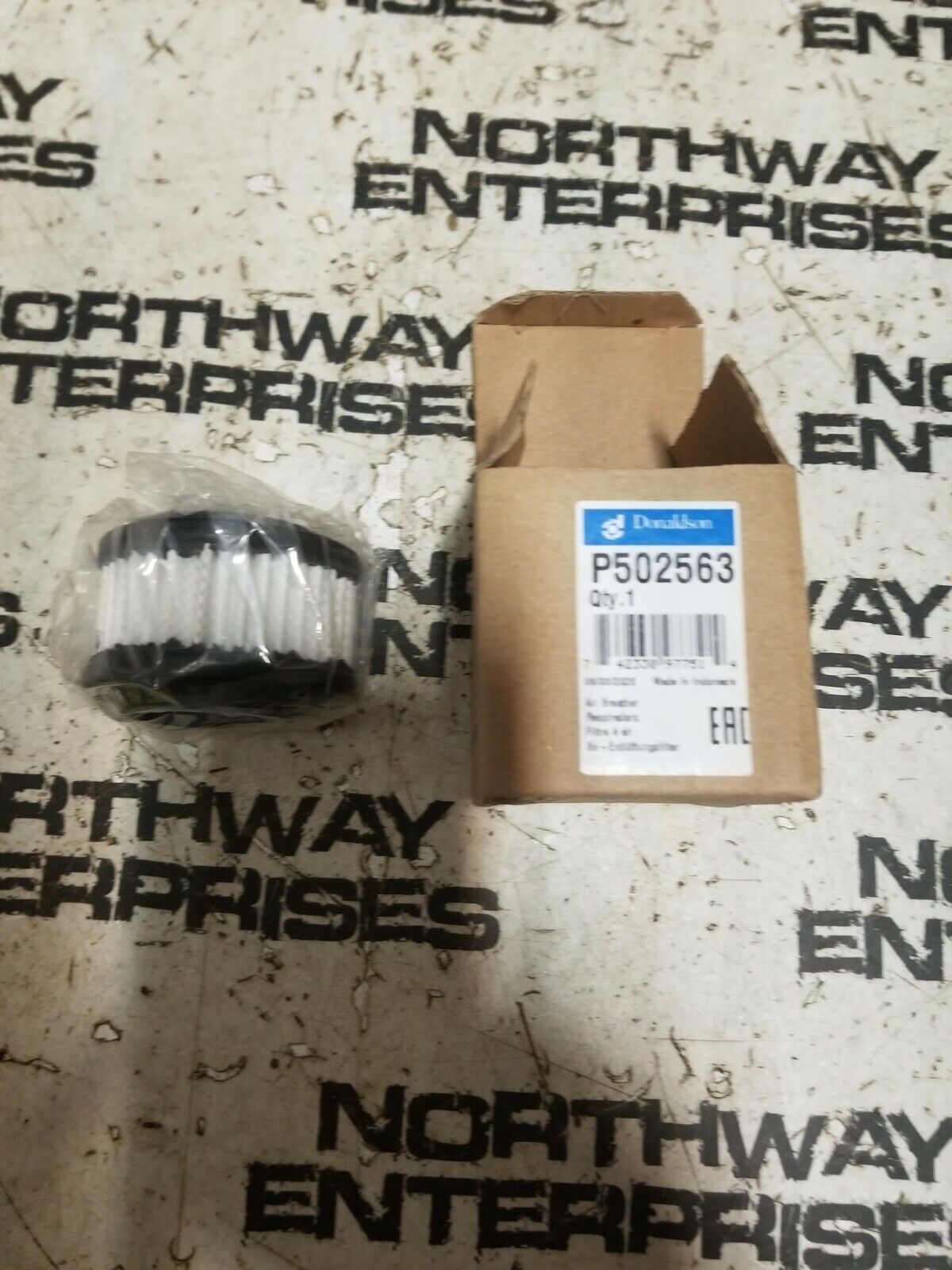 P502563 DONALDSON - Air Breather