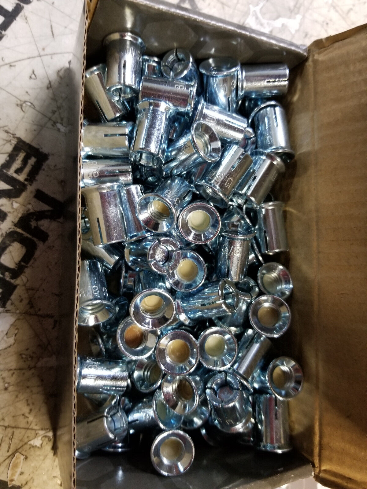 BOX OF 100PC - UCAN DIS 3812 Drop-In Anchor 3/8 Mini