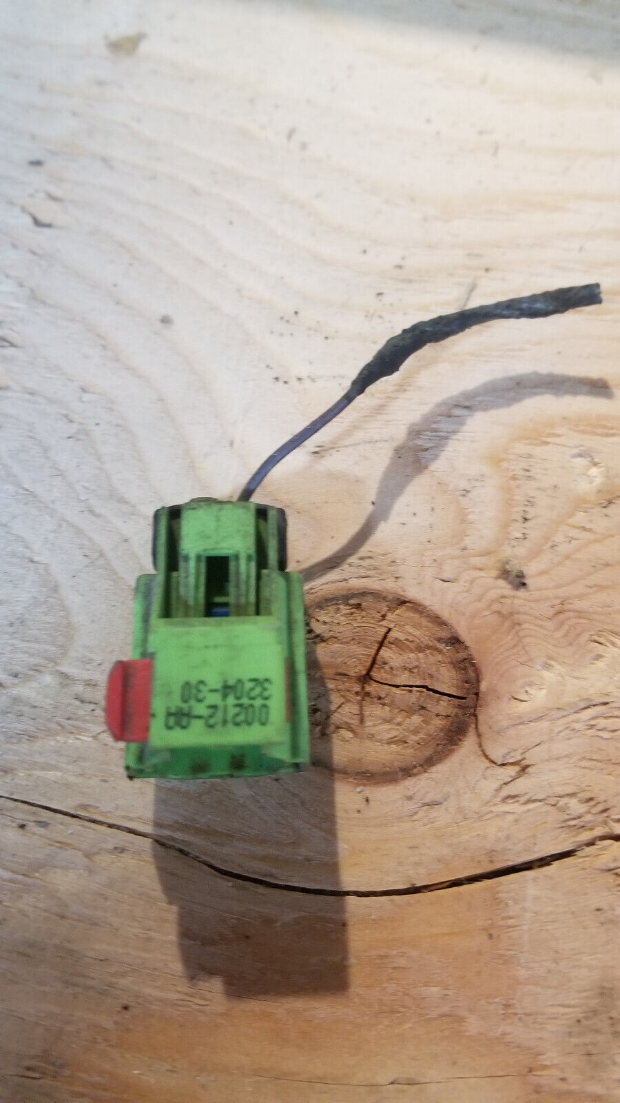 1 WIRE 2 PIN 6.7 CUMMINS ENGINE HARNESS PIGTAIL
