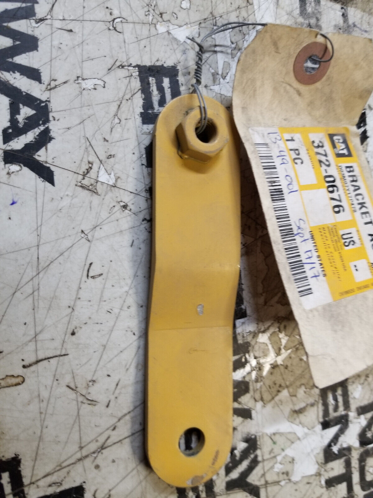 Caterpillar 372-0676 4mm Thick Oil Level Gauge Bracket 3720676