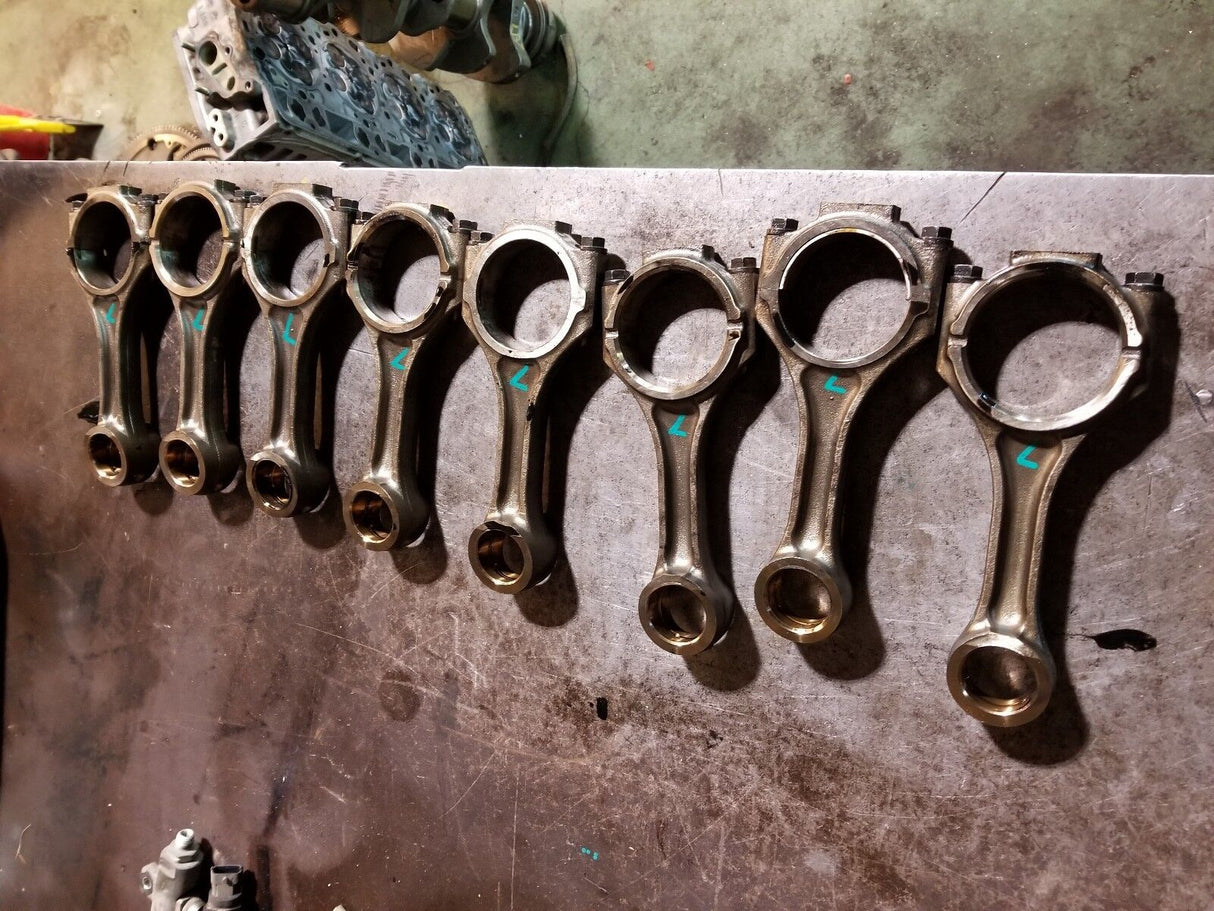 01 02 03 04 05 06 2001 - 2006 DURAMAX TURBO DIESEL 6.6 CONNECTING ROD LB7 LLY