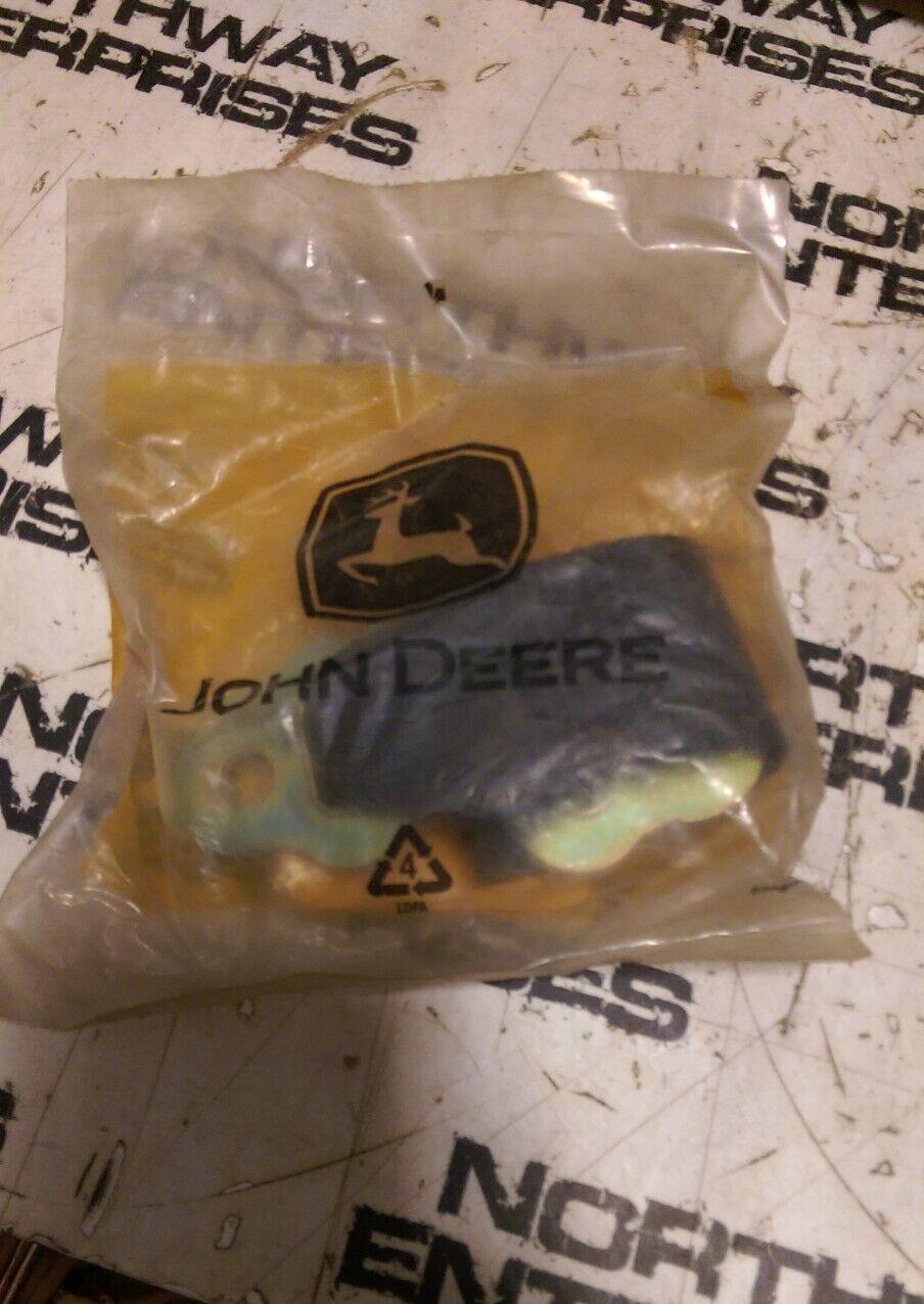 JOHN DEERE 4382410 SEATBELT