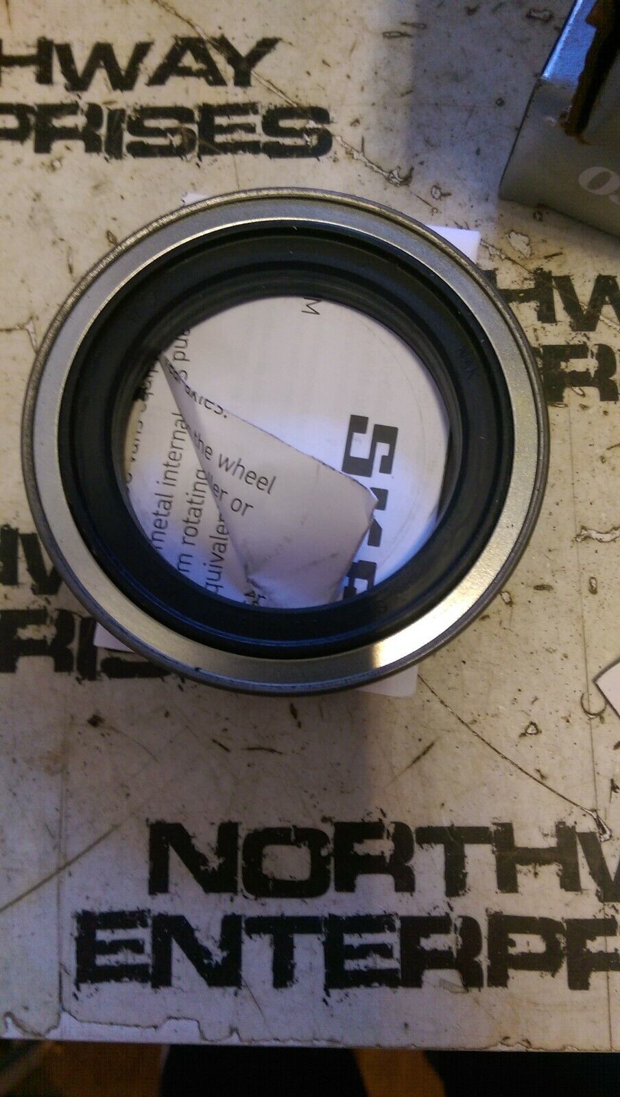 SKF USA 28635 Grease and Oil Seal