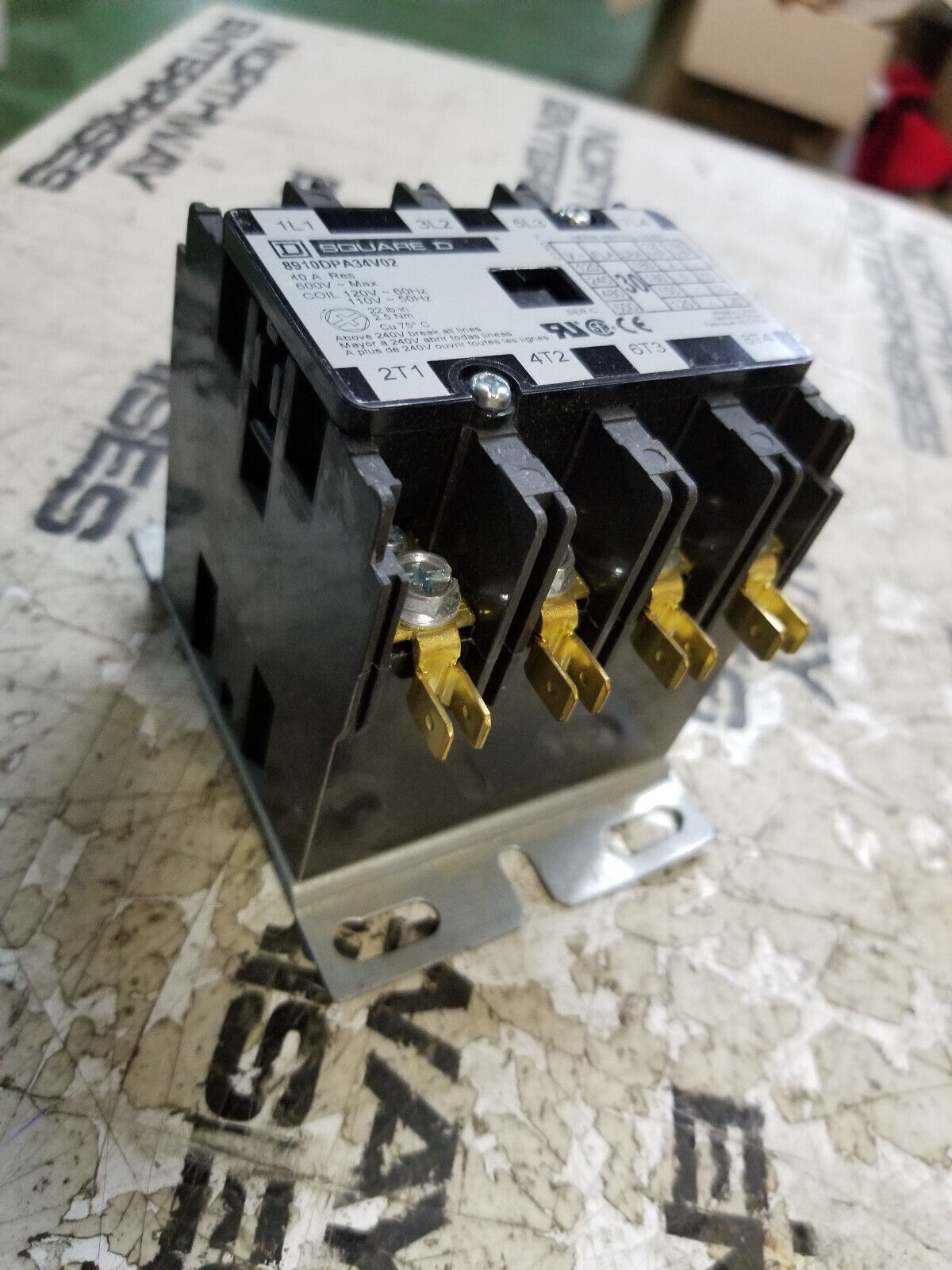 Square D 8910DPA34V02 30A 120V 3-Pole 3-Phase Definite Purpose Contactor