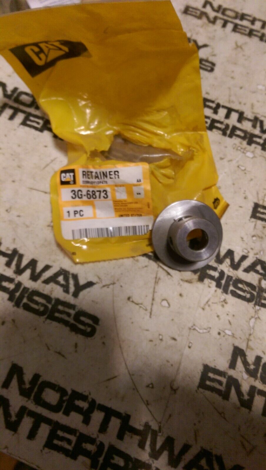 CATERPILLAR 3G-6873: RETAINER
