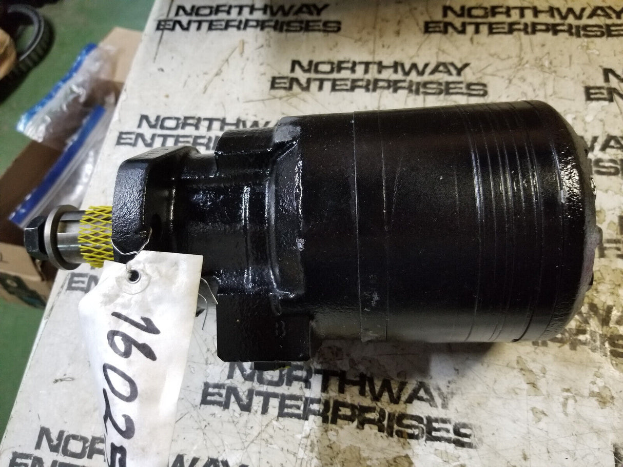 TG0335AS030AAAA PARKER TG Motor 1-1/4" Keyed (SAE C), 2 Bolt (SAE A) Mount