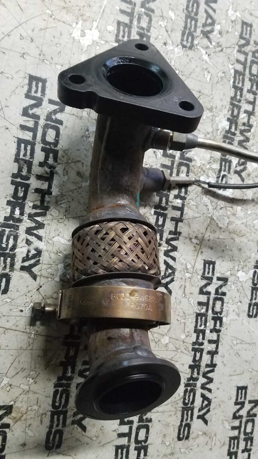 HC3Z9G437A Exhaust Crossover Pipe. Exhaust Intermediate Pipe - Right, Inlet 6.7