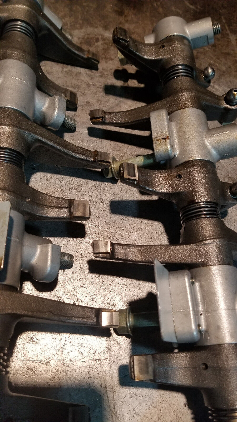 2001-2004 Chevy GMC 6.6 lb7 DURAMAX ROCKER ASSEMBLY