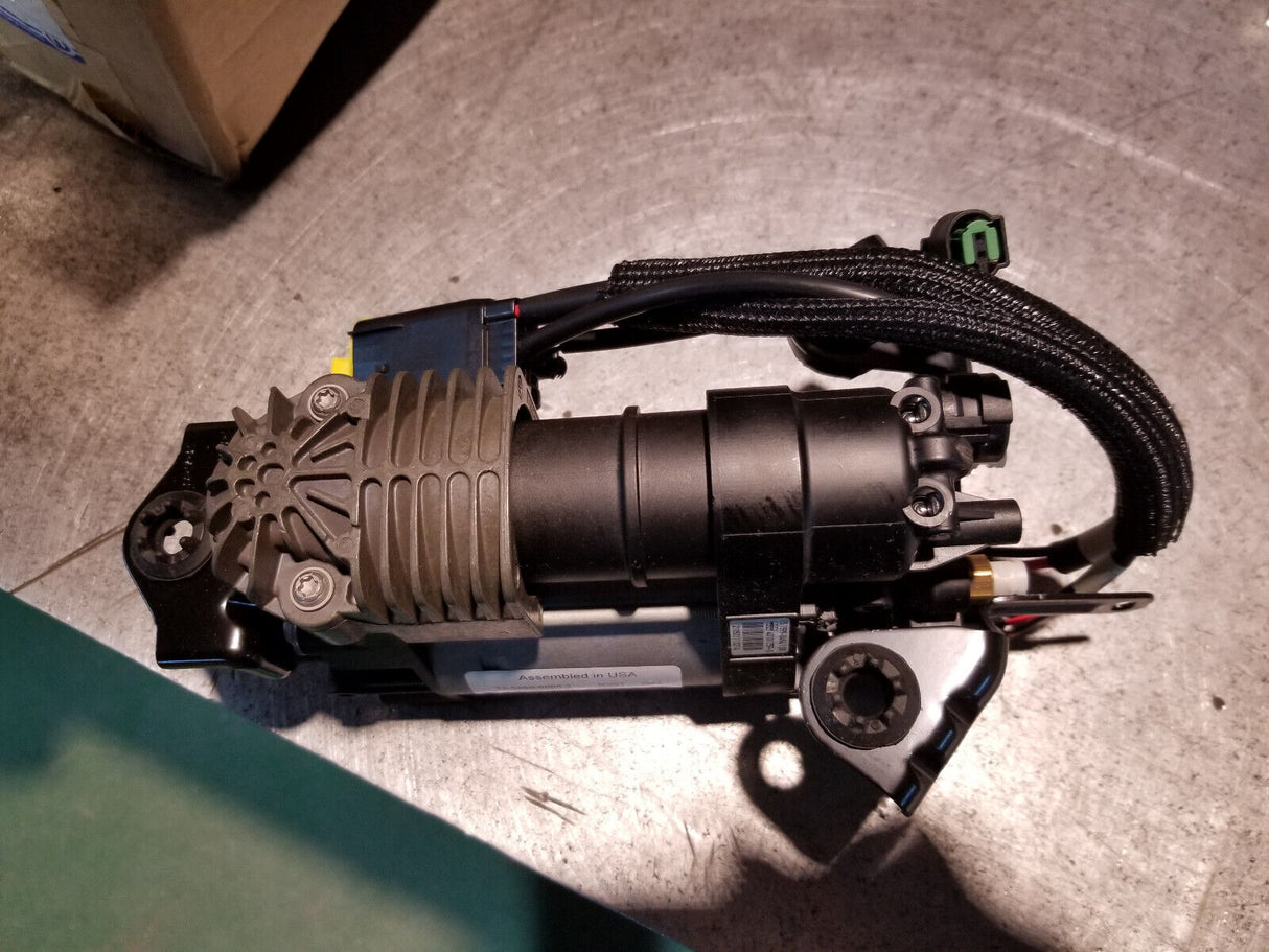68204387AC Mopar Oem Air Suspension Compressor RAM 1500 2013-2018