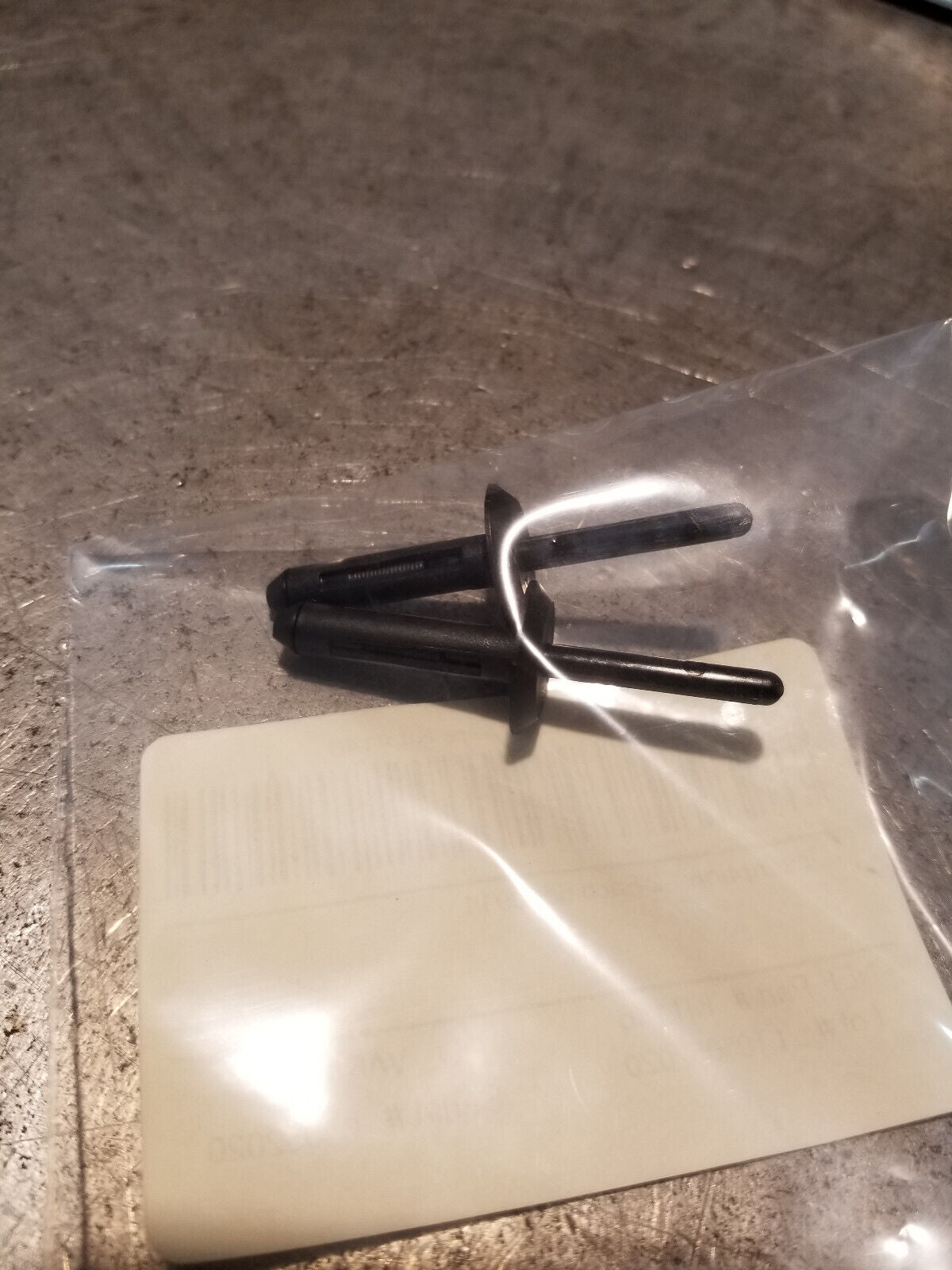 19-22 Ram 1500 Rear Left Driver & Right Passenger Side Splash Guards 82215490AC