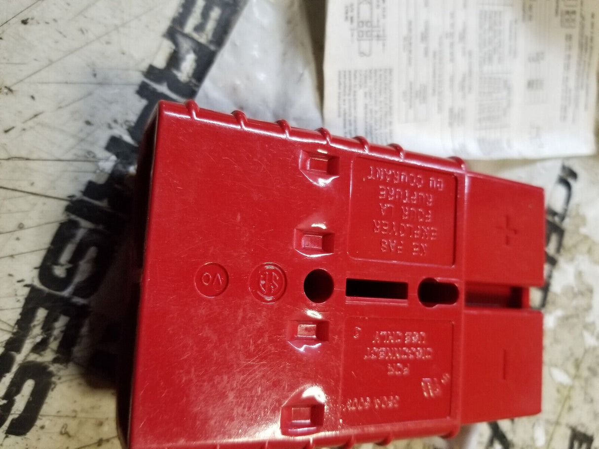 994581 CMC CHARGER PLUG