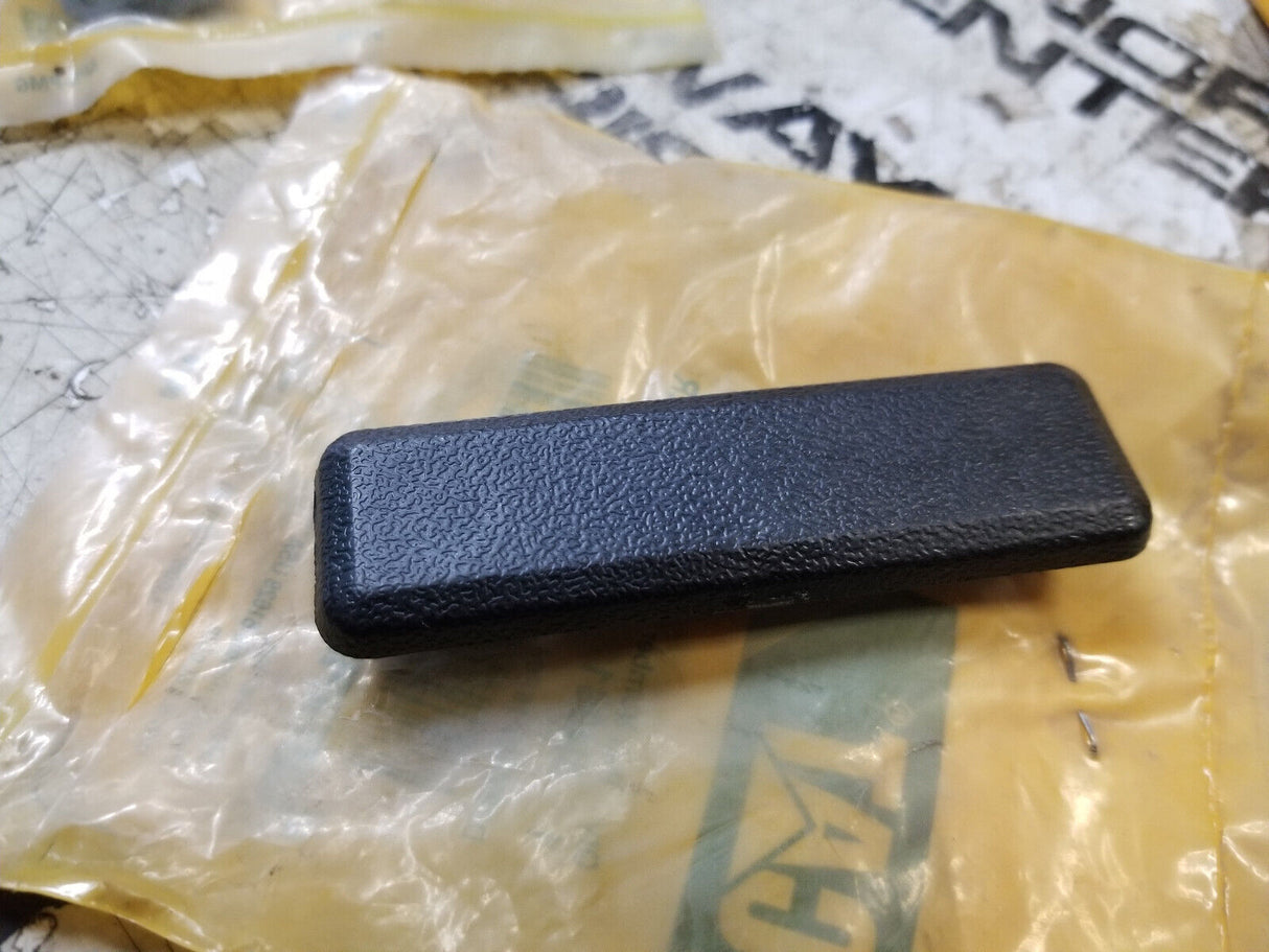 Caterpillar 4I-4361: 79mm Overall Length Plastic Retainer