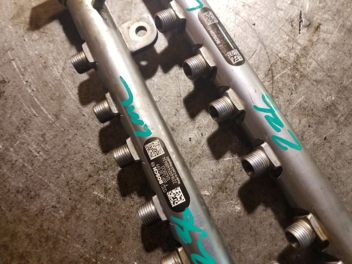 011 2011-2015 Duramax LML High Pressure Fuel Rails 12620532 12620533 12611872
