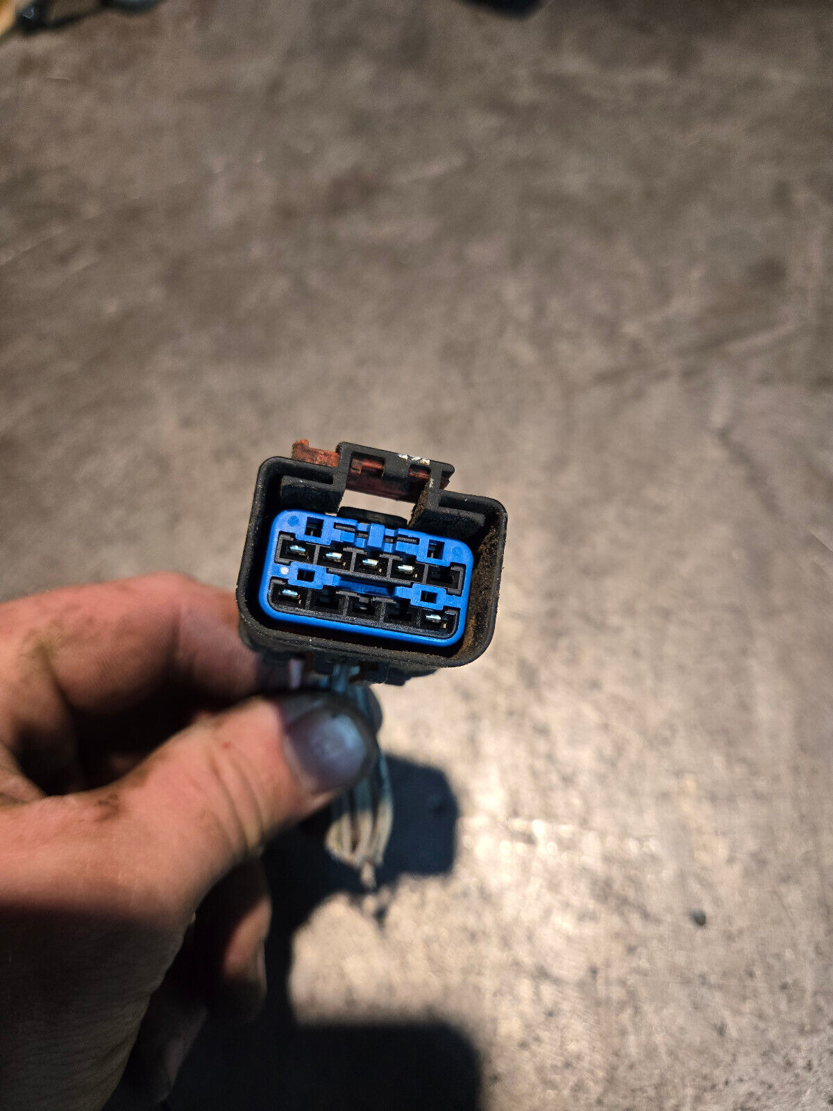 6 WIRE 10 PIN 6.7L CUMMINS ENGINE HARNESS PIGTAIL