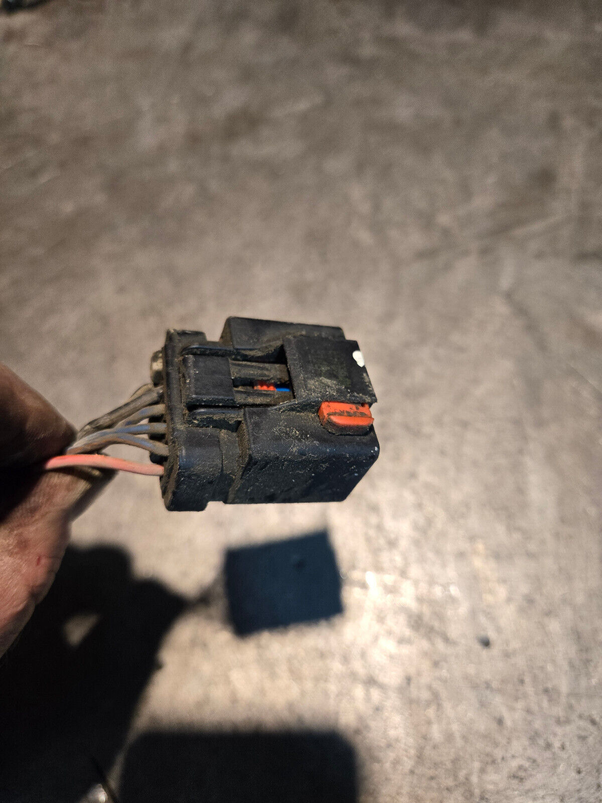 6 WIRE 10 PIN 6.7L CUMMINS ENGINE HARNESS PIGTAIL