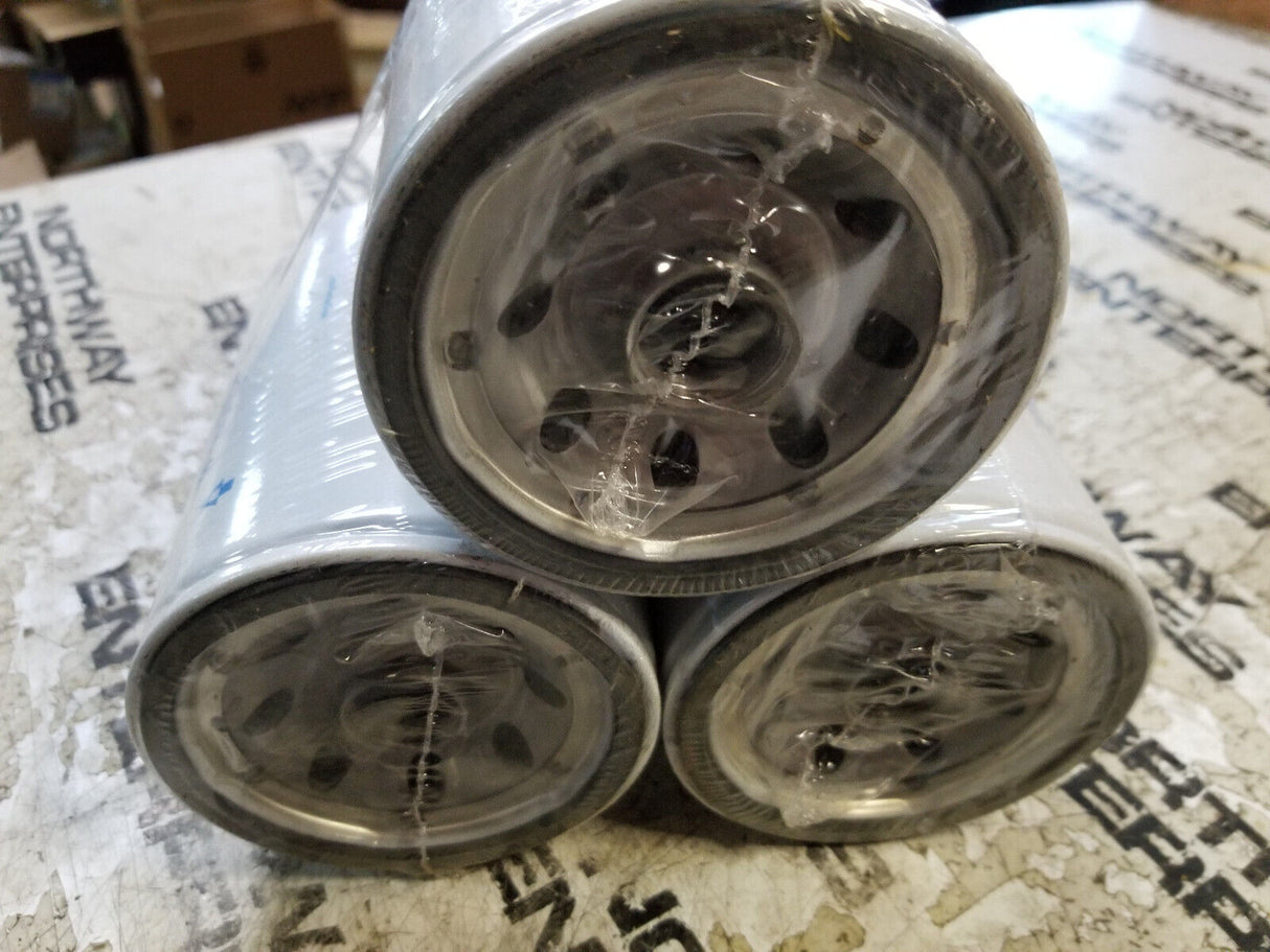 LOT OF 3PC - Donaldson Lube Filter Spin-on Full Flow- P550035