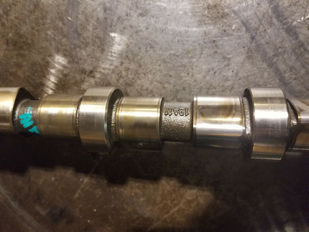 6.7 Cummins Used Camshaft 5273413 4930770