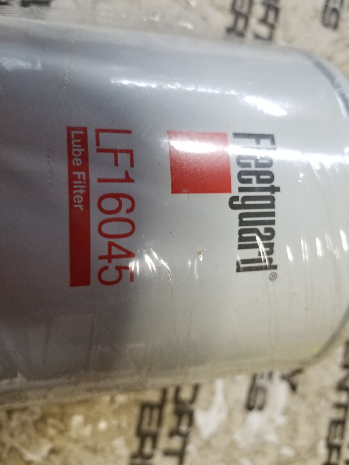FLEETGUARD LF16045 OIL FILTER