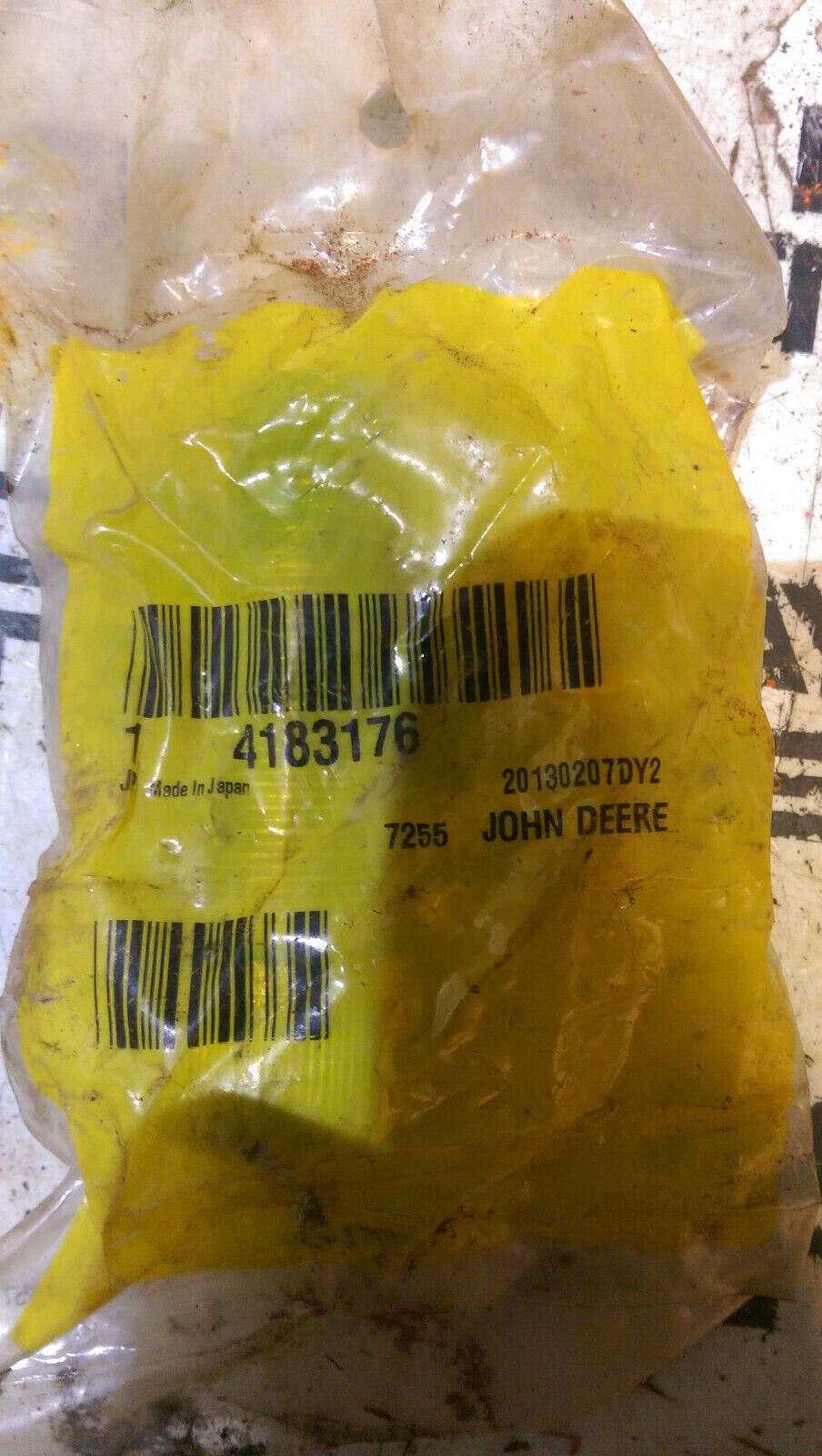JOHN DEERE 4183176 BOLT