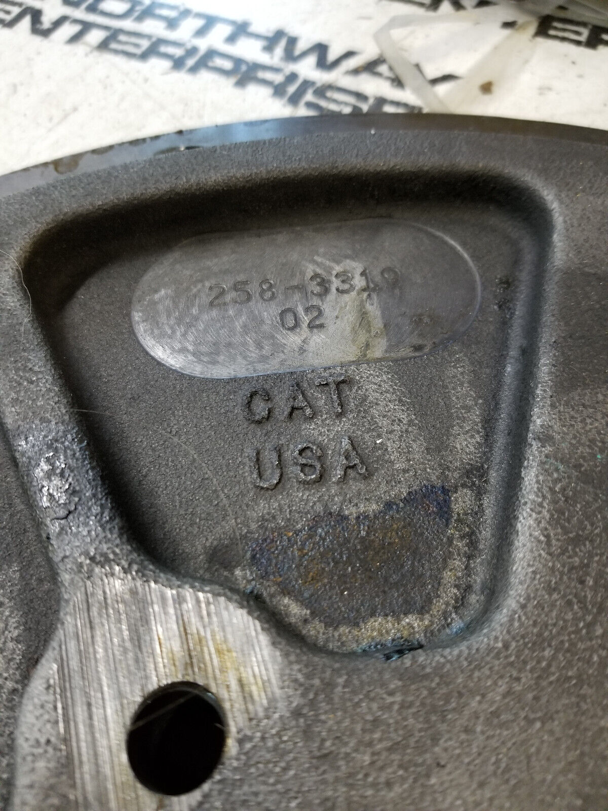 CAT ADAPTER PLATE 258-3319 2583319
