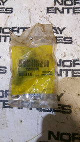 JOHN DEERE 19M8208 BOLT