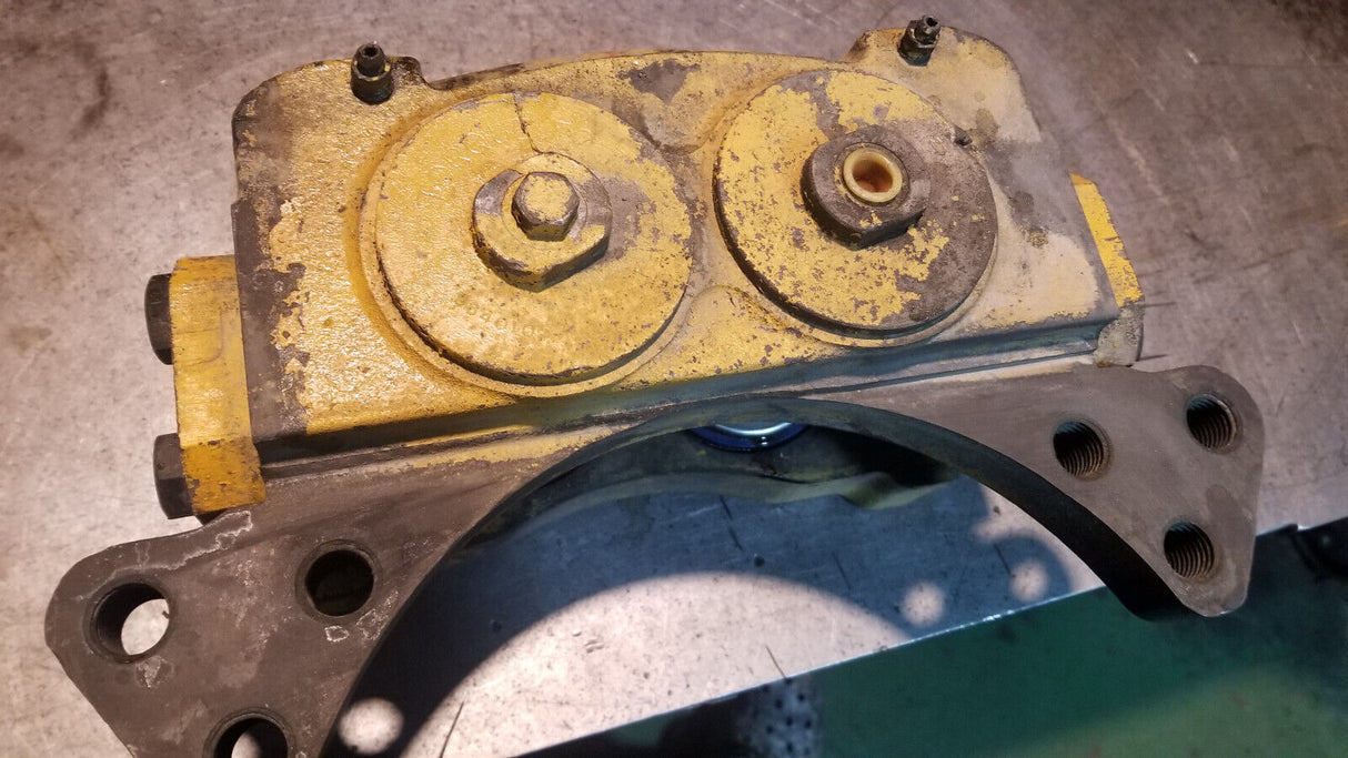 VOLVO BRAKE CALIPER 9650421 11035229 A20 A25 A30 L160