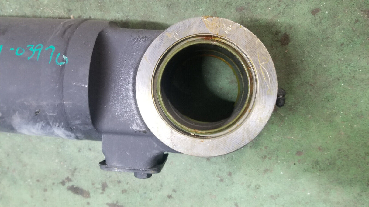 KOMATSU R707-G1-03970 - CYLINDER ASSEMBLY R707G103970