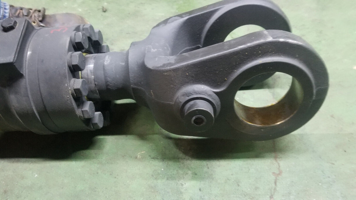 KOMATSU R707-G1-03970 - CYLINDER ASSEMBLY R707G103970