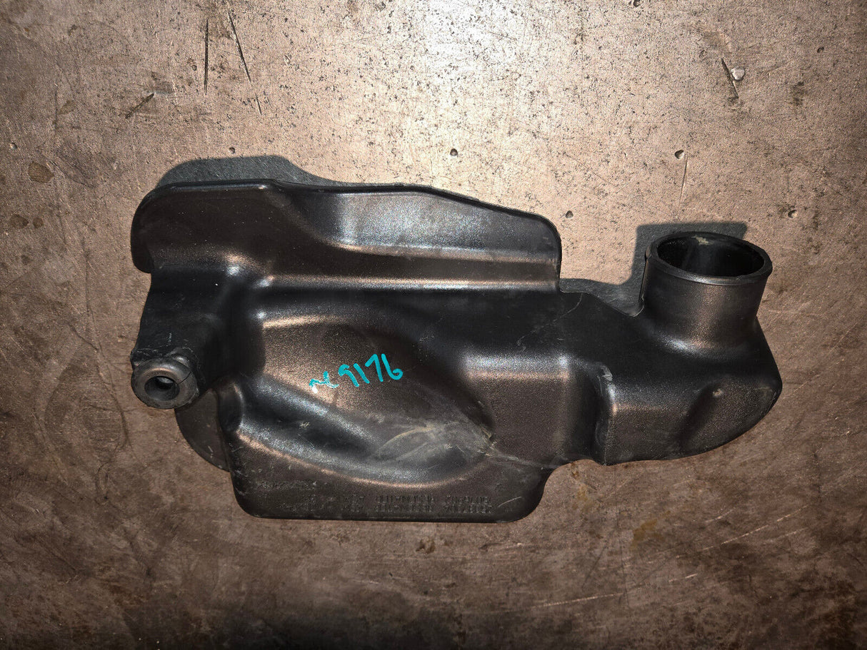 01-04 Chevy Silverado/ GMC Sierra LB7 Duramax Intake Resonator 15076902 25337304