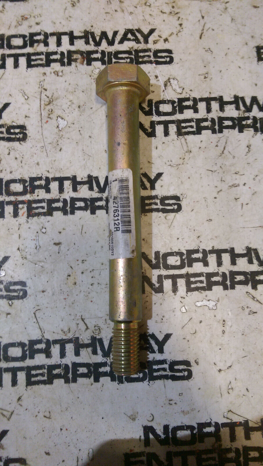 JOHN DEERE 4276312R BOLT