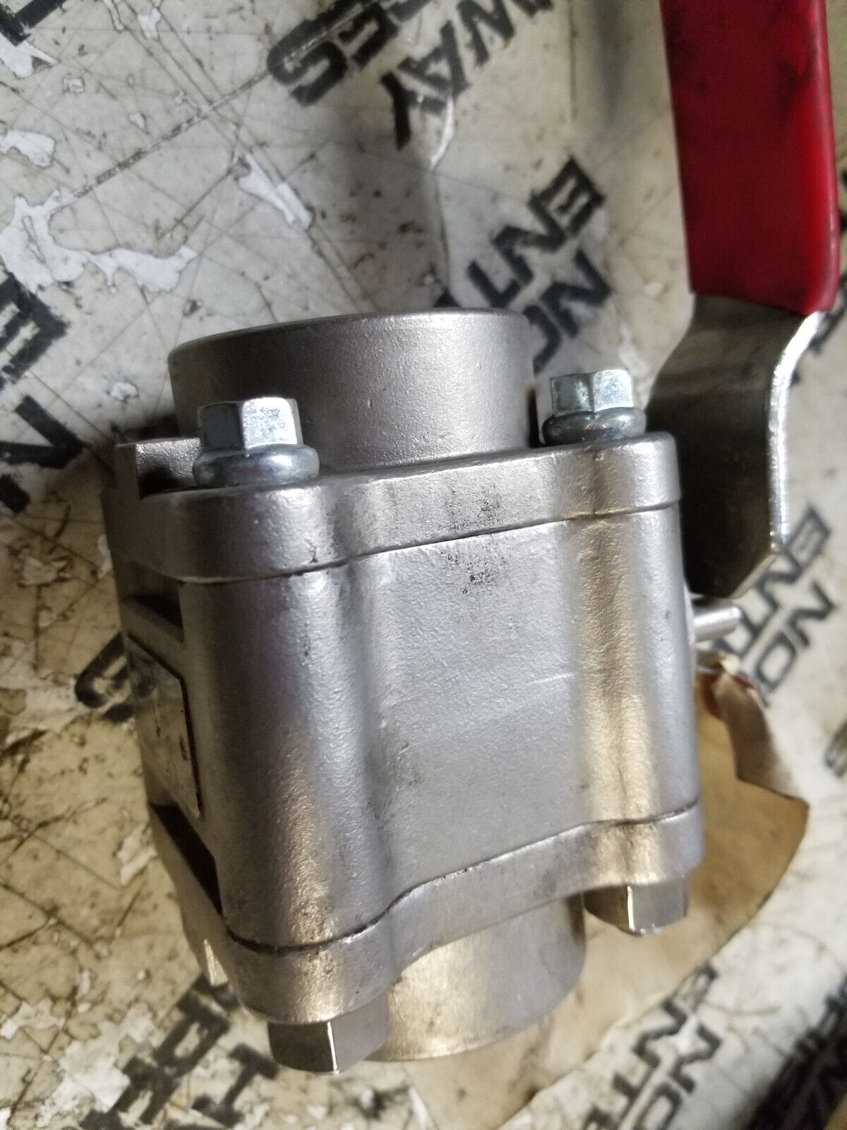 WORCESTER A351  CF8M HCPC 4466RTSE 1 1/2" Ball Valve