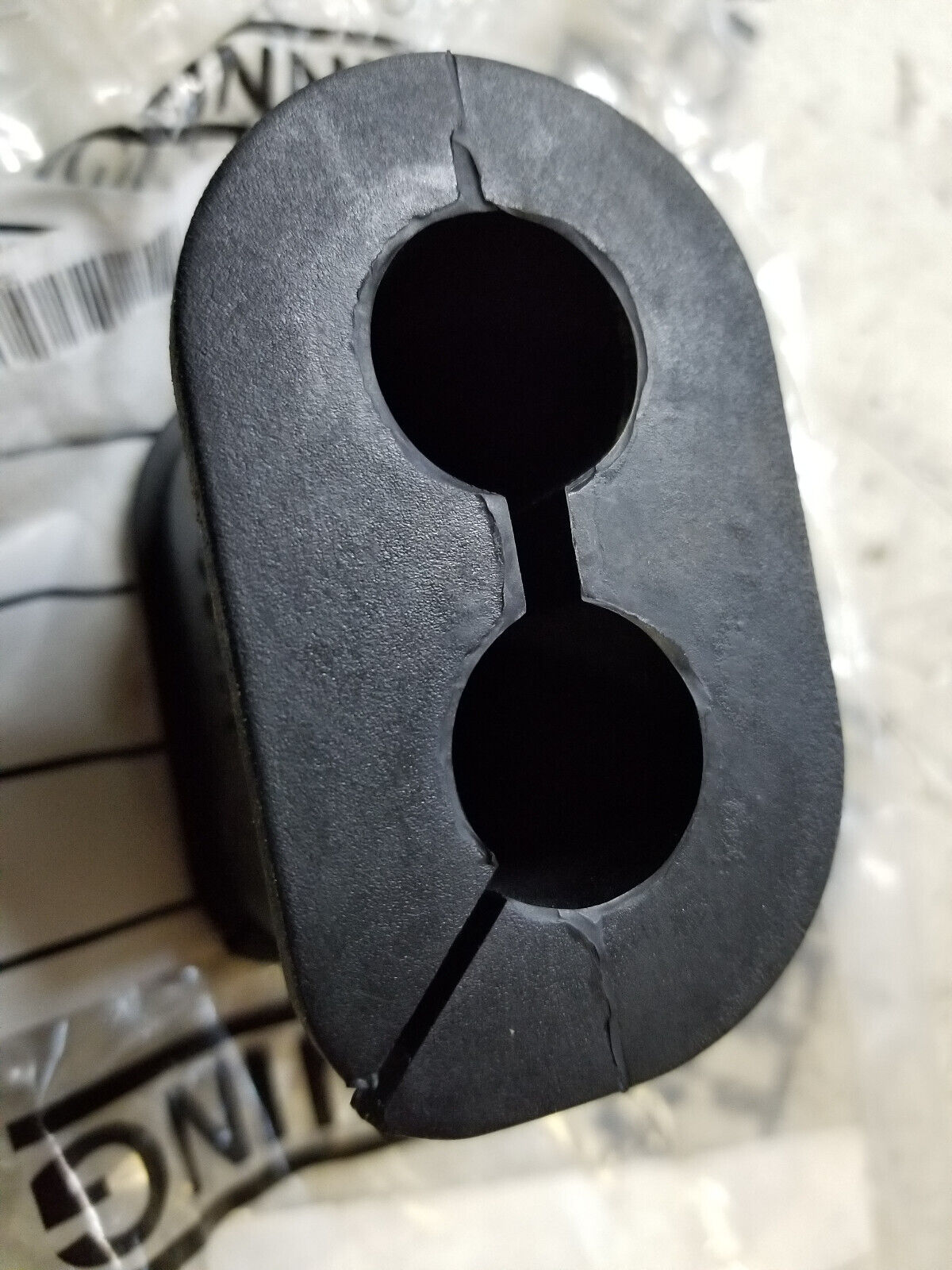 3G-8047 Hydraulic Hose Harnessing Rubber Double Grommet 3G8047
