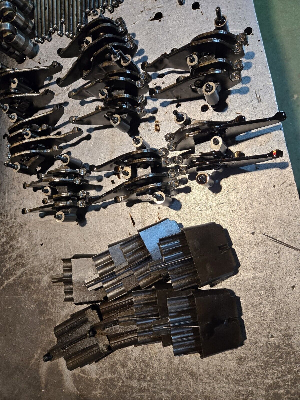 2011-2015 FORD 6.7L POWERSTROKE VALVETRAIN LIFTERS ROCKERS PUSHRODS